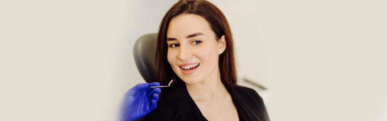 Dental-Bridges-and-Oral-Health-Restoring-Functionality-and-Aesthetics