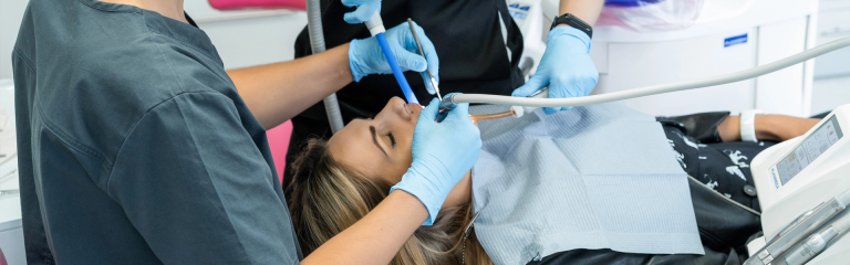Technology-is-Transforming-Dental-Implant-Procedures