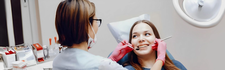 Tooth-Colored-Composite-Resin